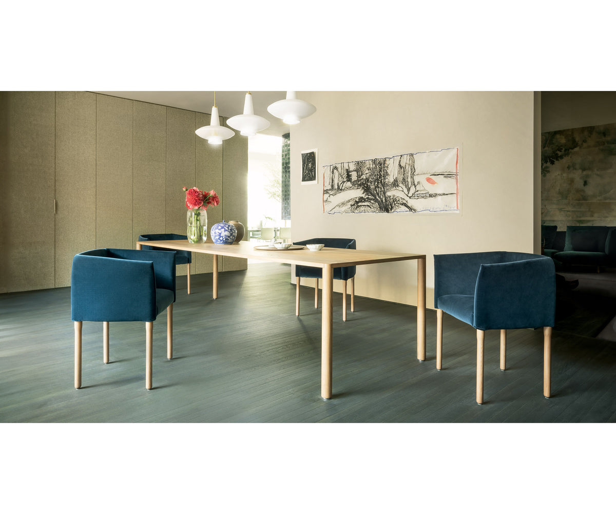 Elegant Elon Dining Table by Paola Lenti Casa Design Group