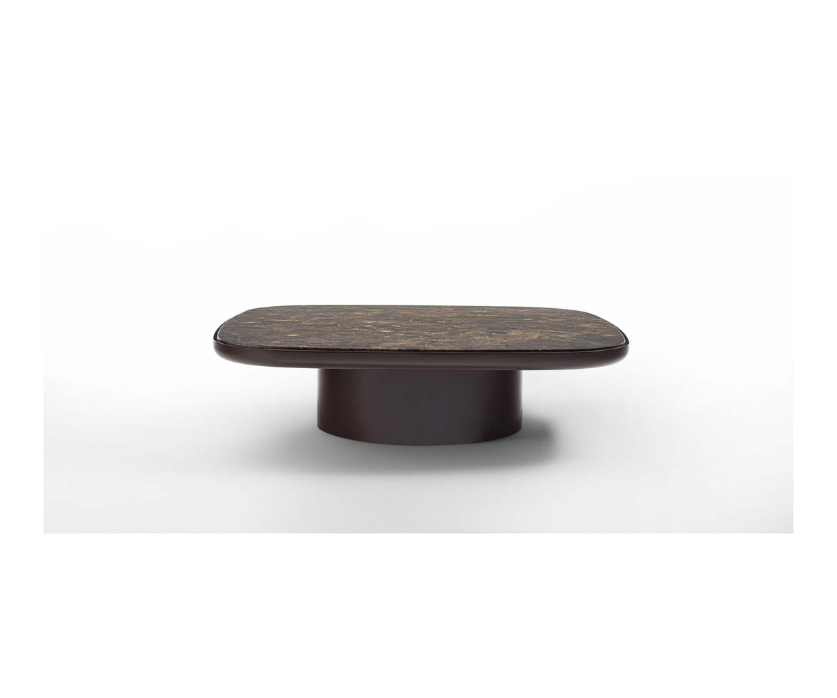 Enook Brillo coffee table featuring a solid wood structure, cylindrical base, and elegant marble top with refined contemporary styling.