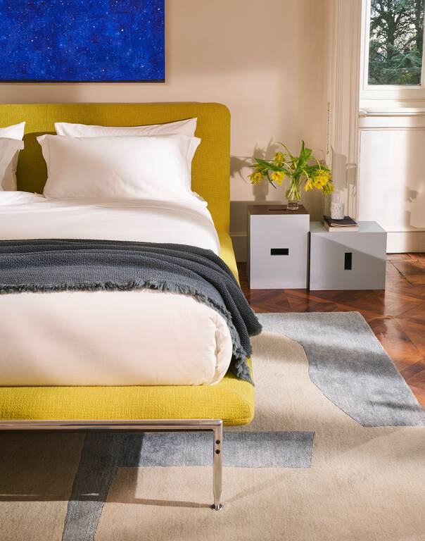 Esosoft Bed by Antonio Citterio for Cassina | Casa Design Group