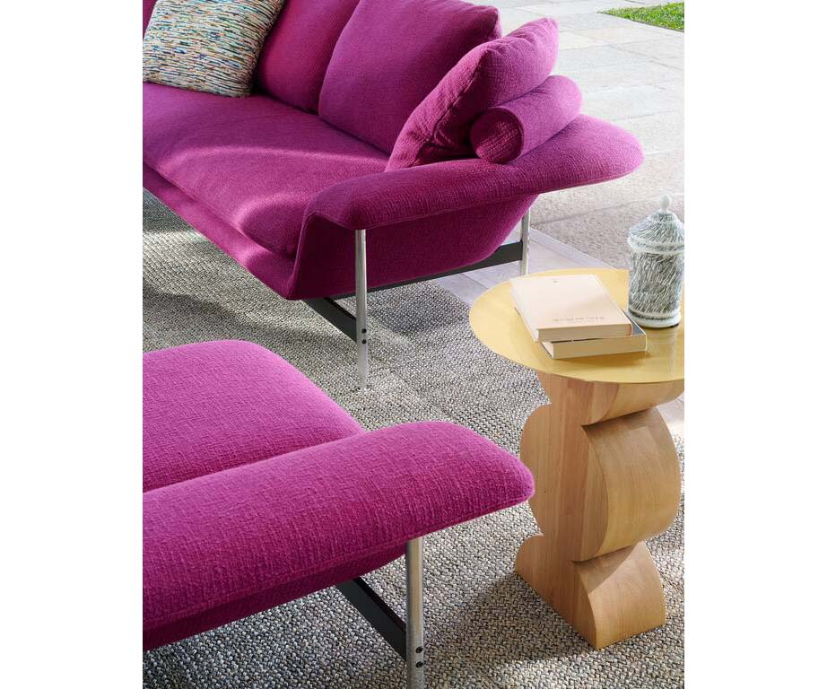 Esosoft sectional sofa by Cassina with modular design, aluminum frame and upholstered cushions – Casa Design Group