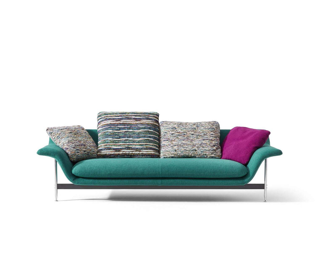 Esosoft sofa by Cassina with modular design, aluminum frame and upholstered cushions – Casa Design Group