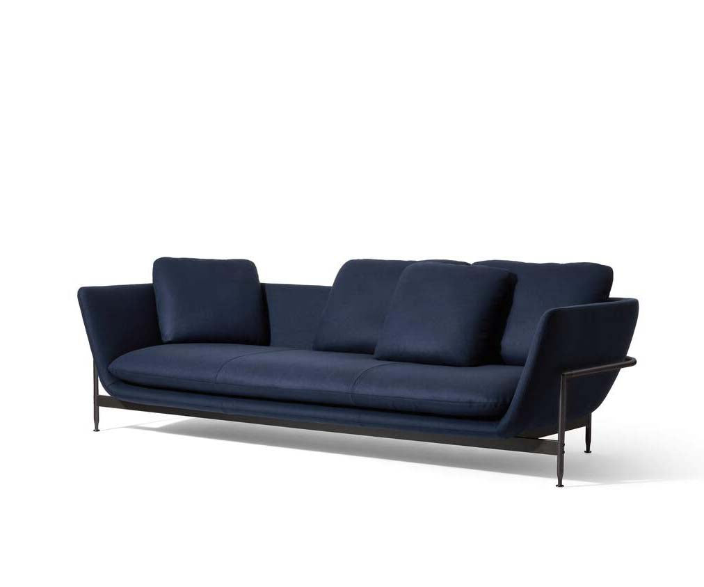 Esosoft sofa by Cassina with modular design, aluminum frame and upholstered cushions – Casa Design Group