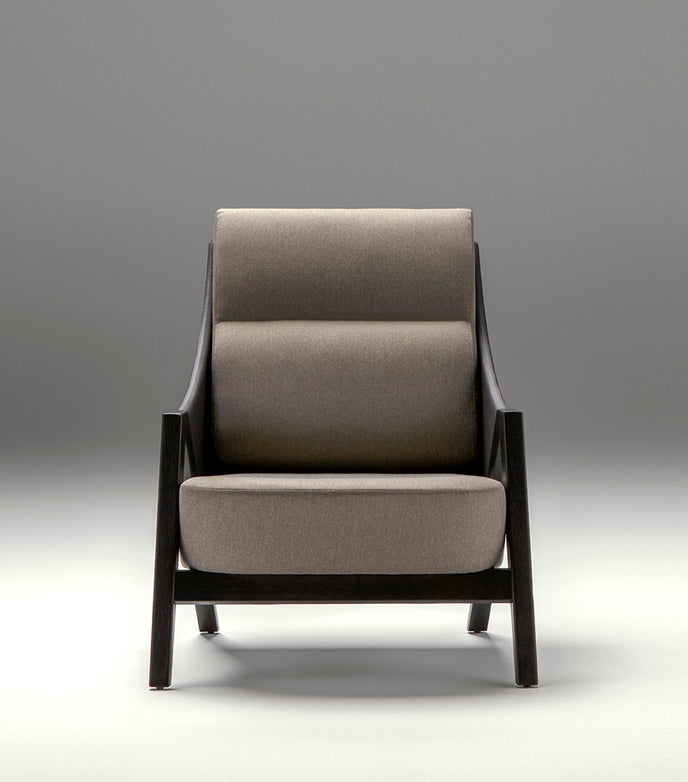 Falcon Lounge Chair by Jacobo Ventura for Alexandra | Casa Design Group