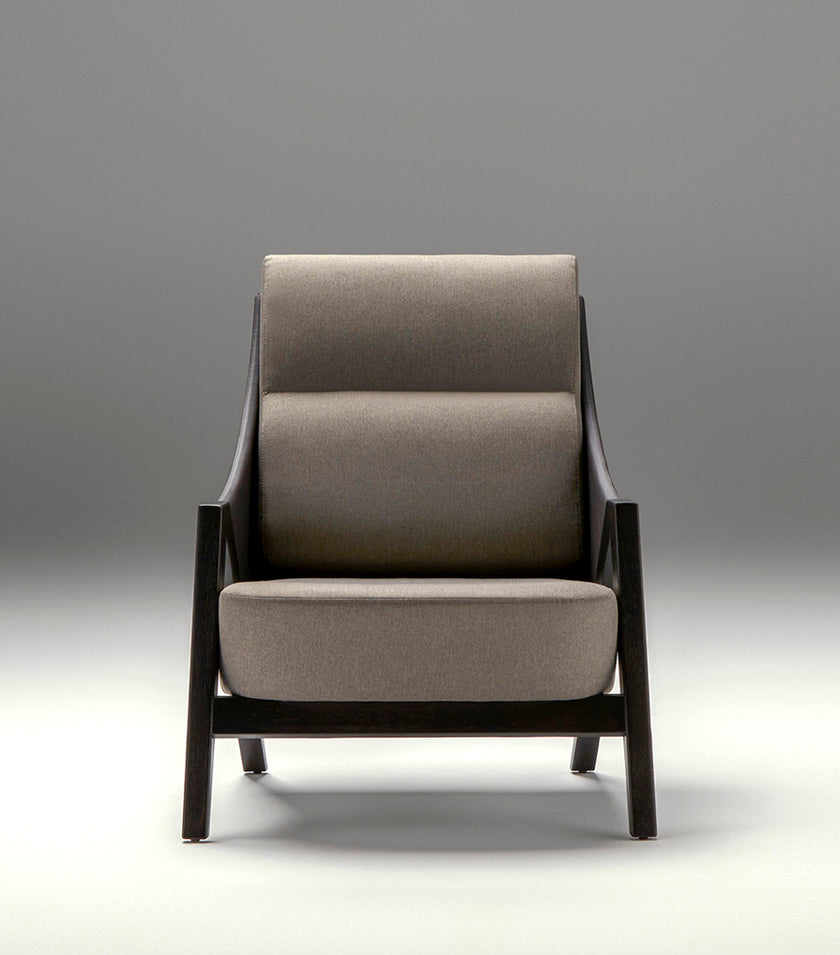 Falcon Lounge Chair by Jacobo Ventura for Alexandra | Casa Design Group
