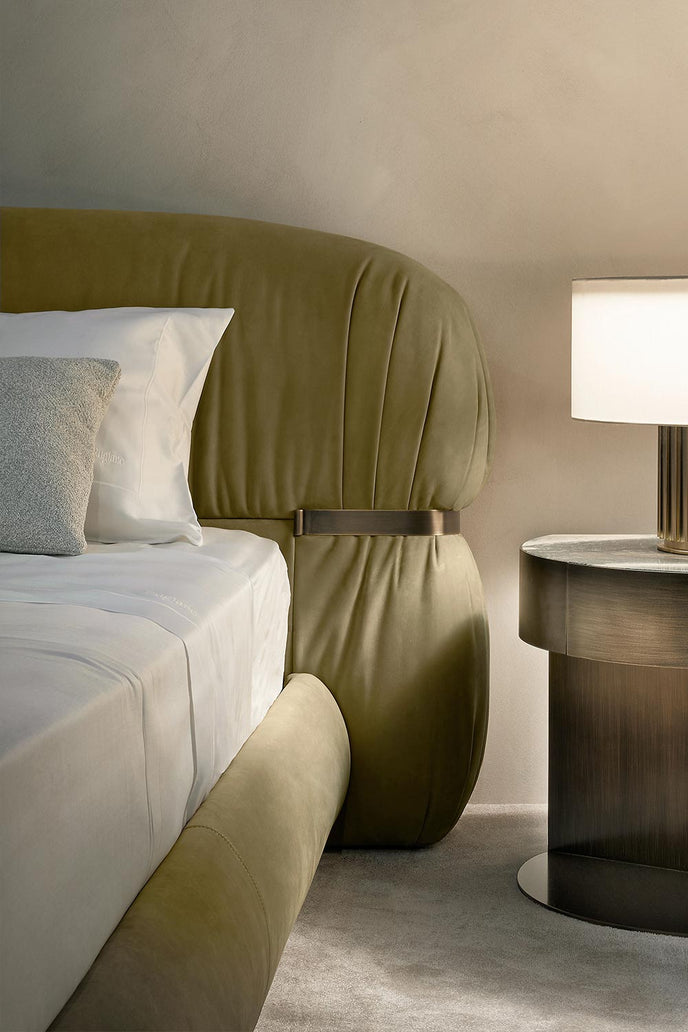 Fandango Bed by Rugiano | Casa Design Group