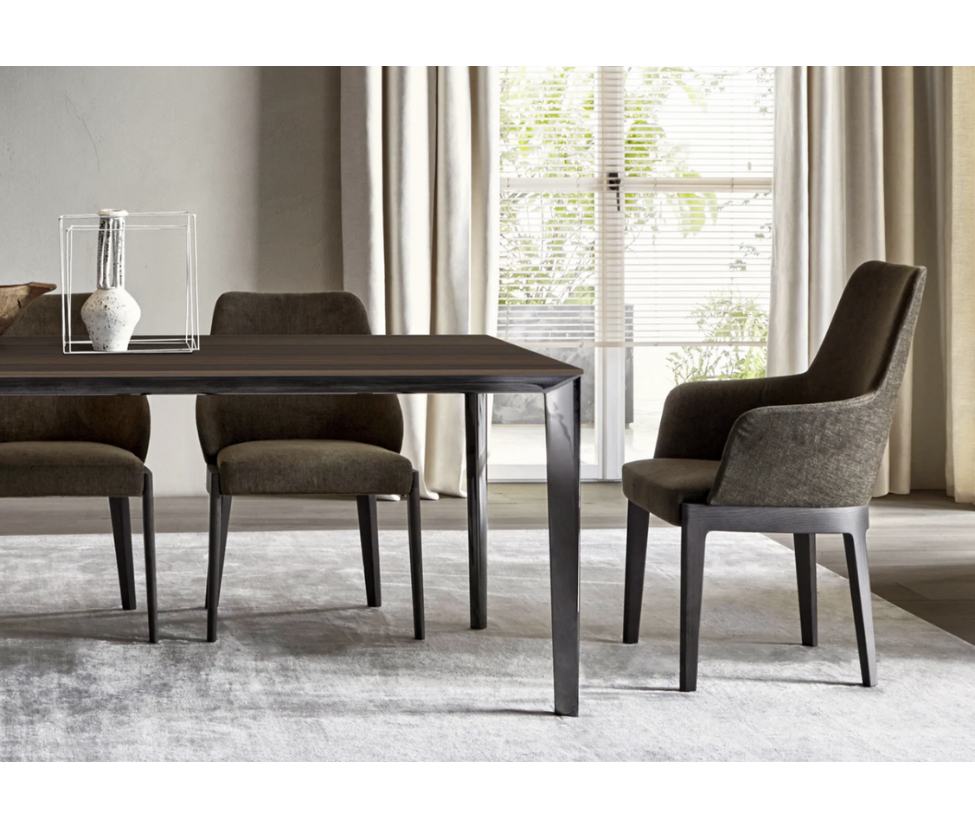 Filigree Dining Table | Molteni&C Furniture | Casa Design Group Filigree Dining Table | Molteni&C Furniture | Casa Design Group