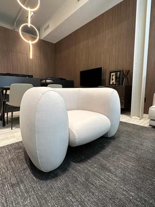 High End Floor Sample Cinnamon Lounge Chair by Molteni&C Casa Design Group