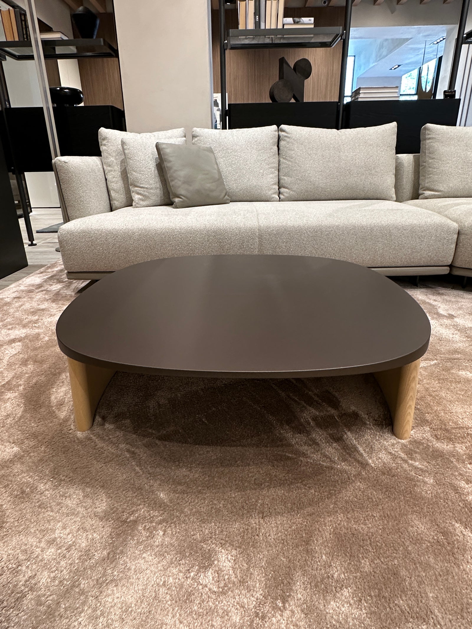 High End Floor Sample Cleo Coffee Table by Molteni&C Casa Design Group
