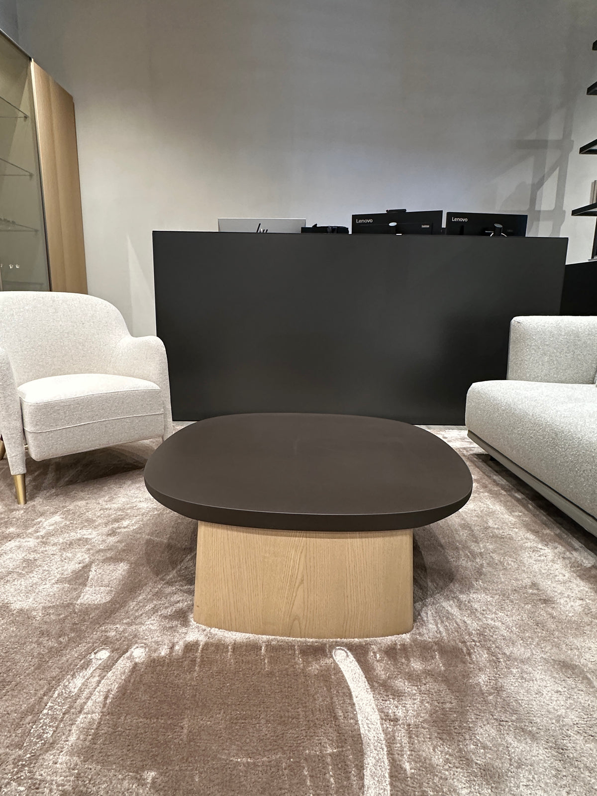 High End Floor Sample Cleo Coffee Table by Molteni&C Casa Design Group