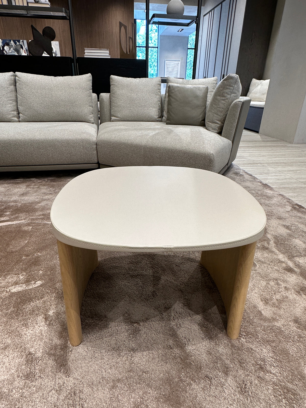 High End Floor Sample Cleo Coffee Table by Molteni&C Casa Design Group