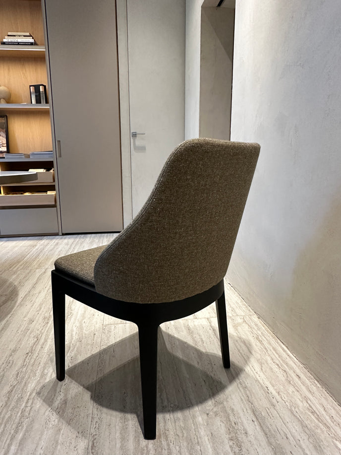 High End Chelsea Dining Chair by Molteni&C Casa Design Group