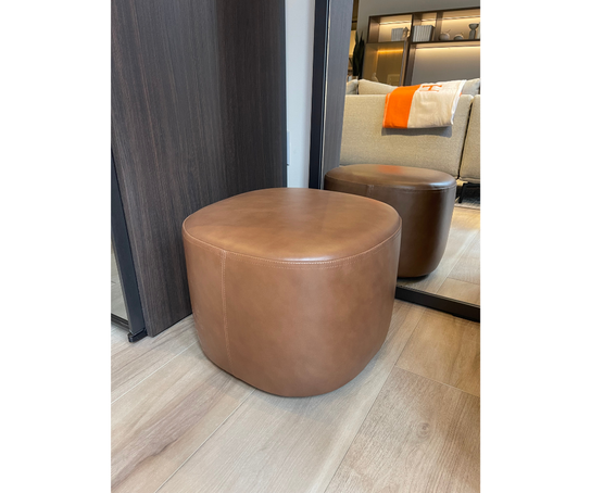 High End Floor Sample Domino Next Pouf by Molteni&C Casa Design Group