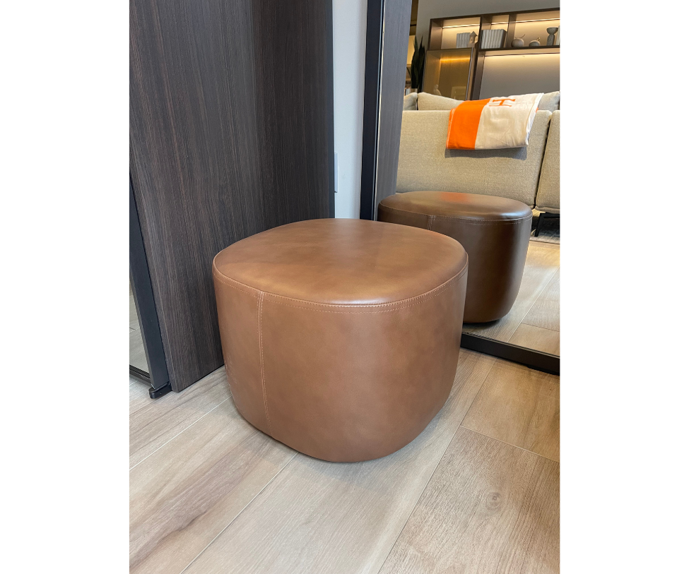 High End Floor Sample Domino Next Pouf by Molteni&amp;C Casa Design Group