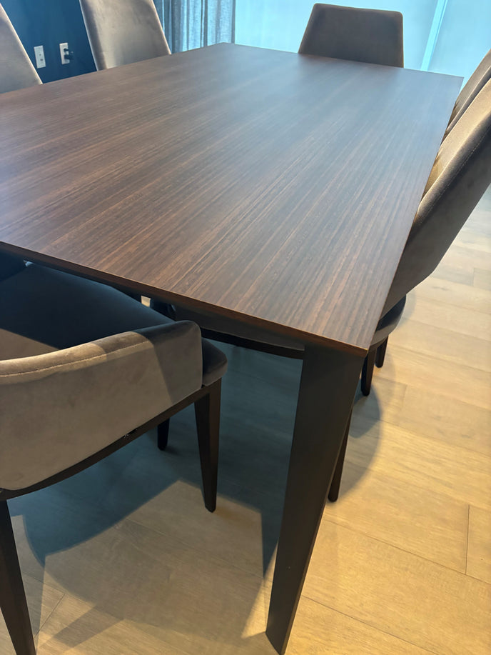 Floor Sample Filigree Table with Eucalyptus Top and Iridium Brown Structure by Molteni&C | Casa Design Group