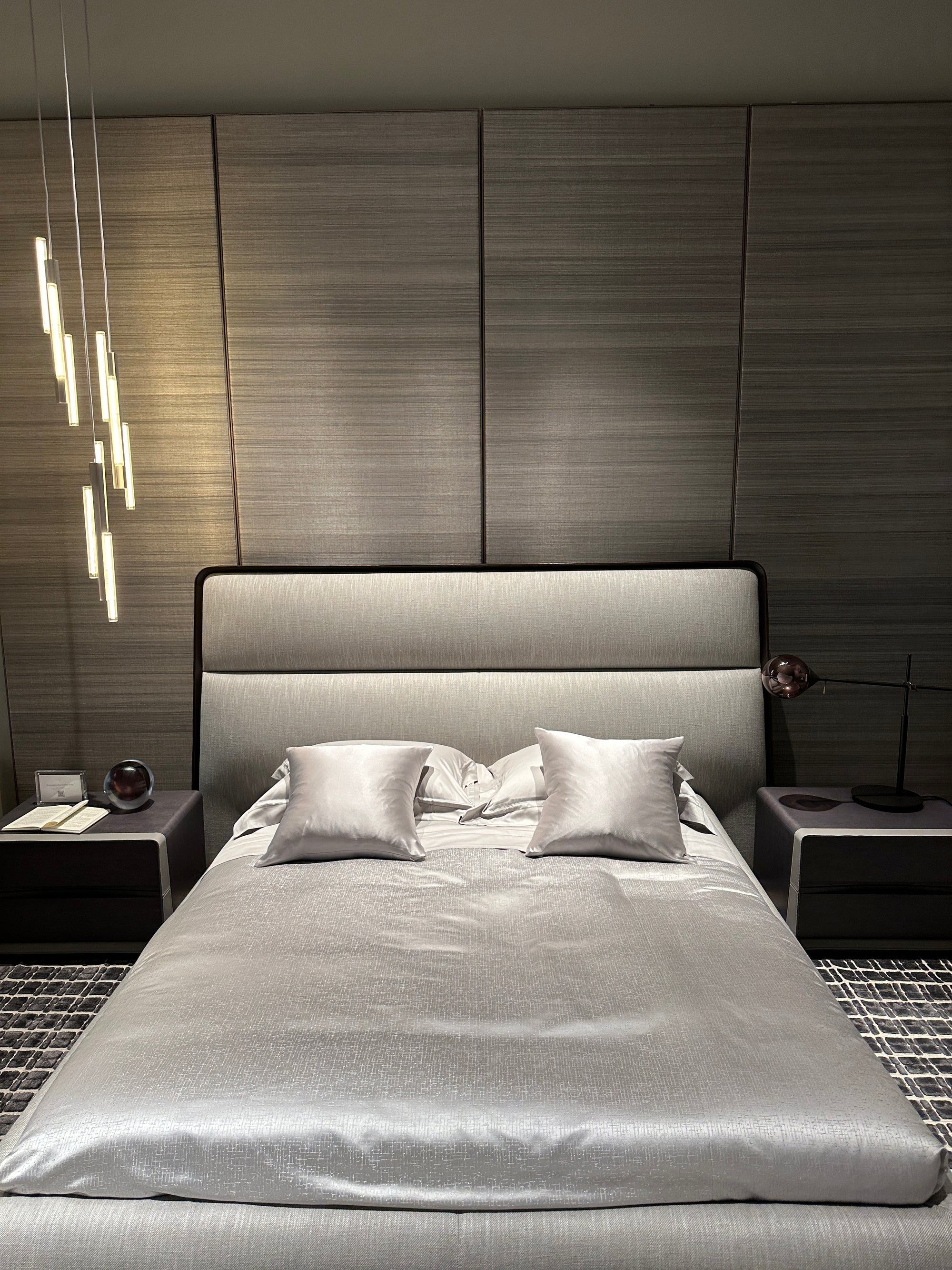 High End Frame Bed by Giorgetti Casa Design Group