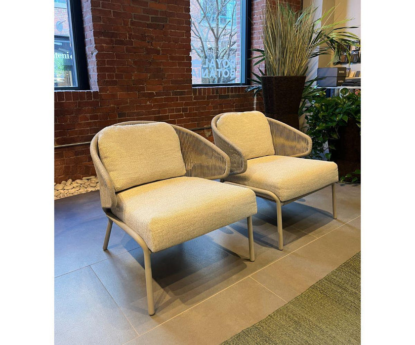 High End Floor Sample Radoc Lounge Chair-Set of 2 by Manutti Casa Design Group