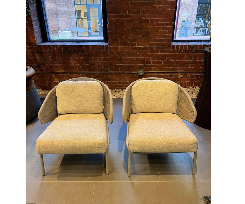 High End Floor Sample Radoc Lounge Chair-Set of 2 by Manutti Casa Design Group
