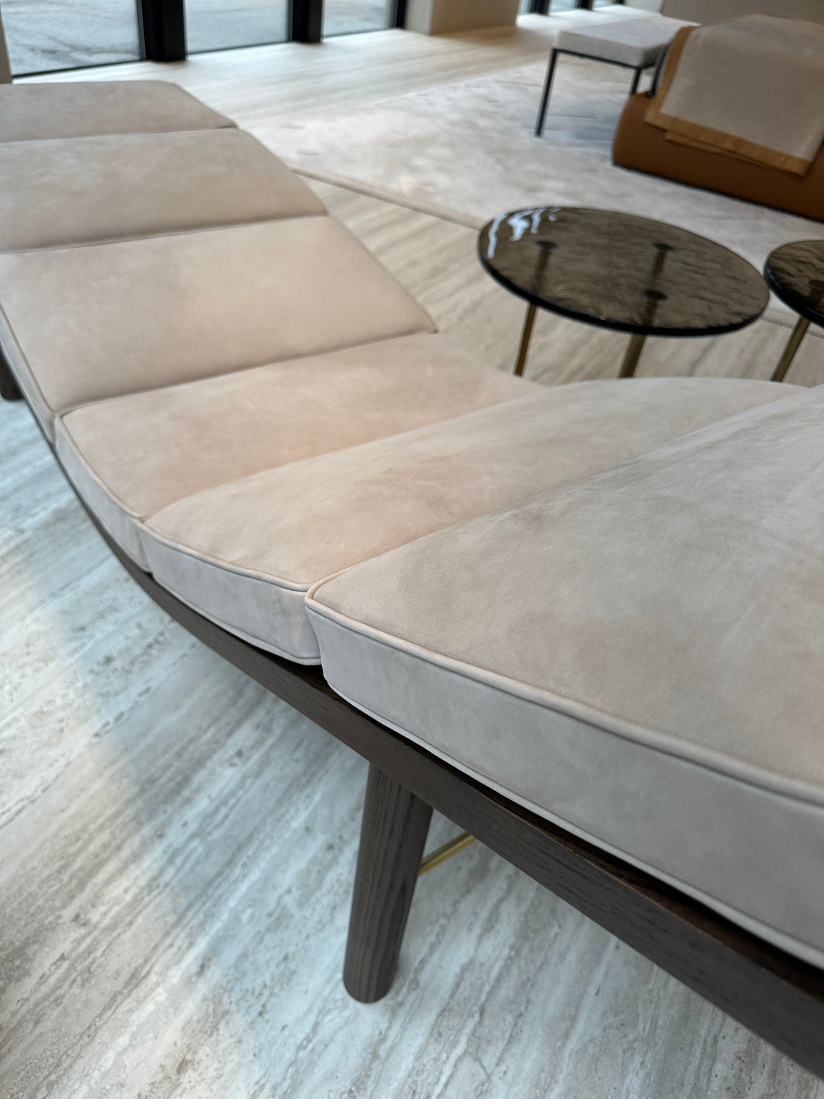 High End Tuscany Chaise Lounge by Molteni&C Casa Design Group