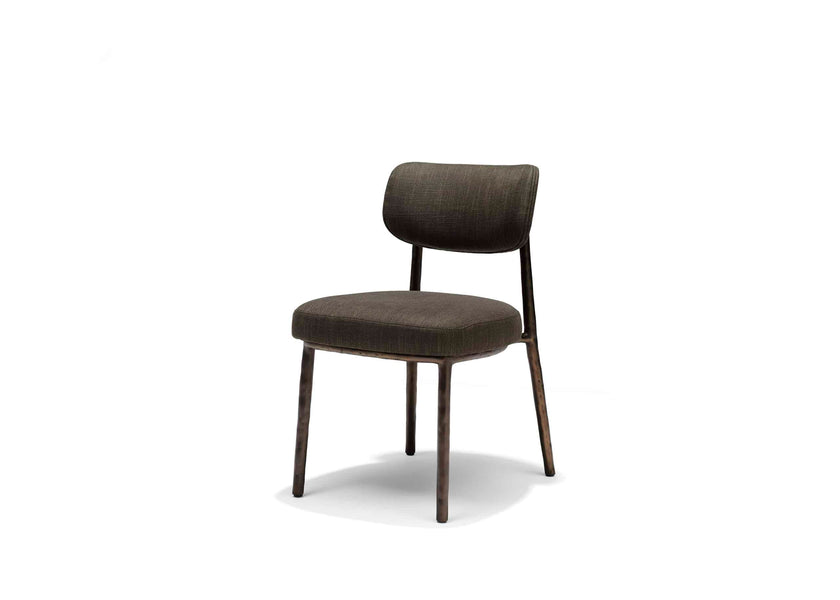 High End Gentle Dining Table by Linteloo Casa Design Group
