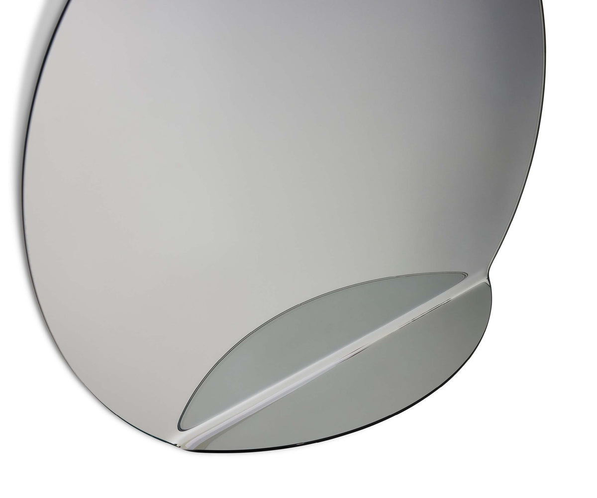 Gibbous mirror by Cassina in bent extra-clear glass with sculptural curved design and optional LED lighting – Casa Design Group