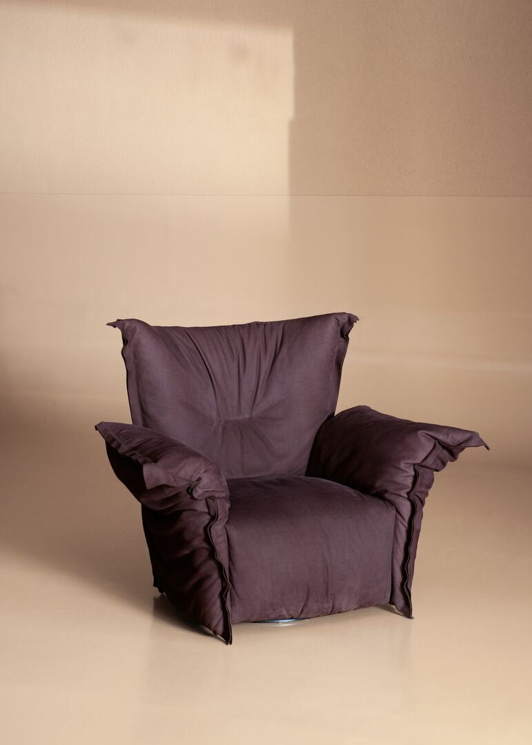 Ginevra Swivel Lounge Armchair by Paola Navone for Baxter | Casa Design Group