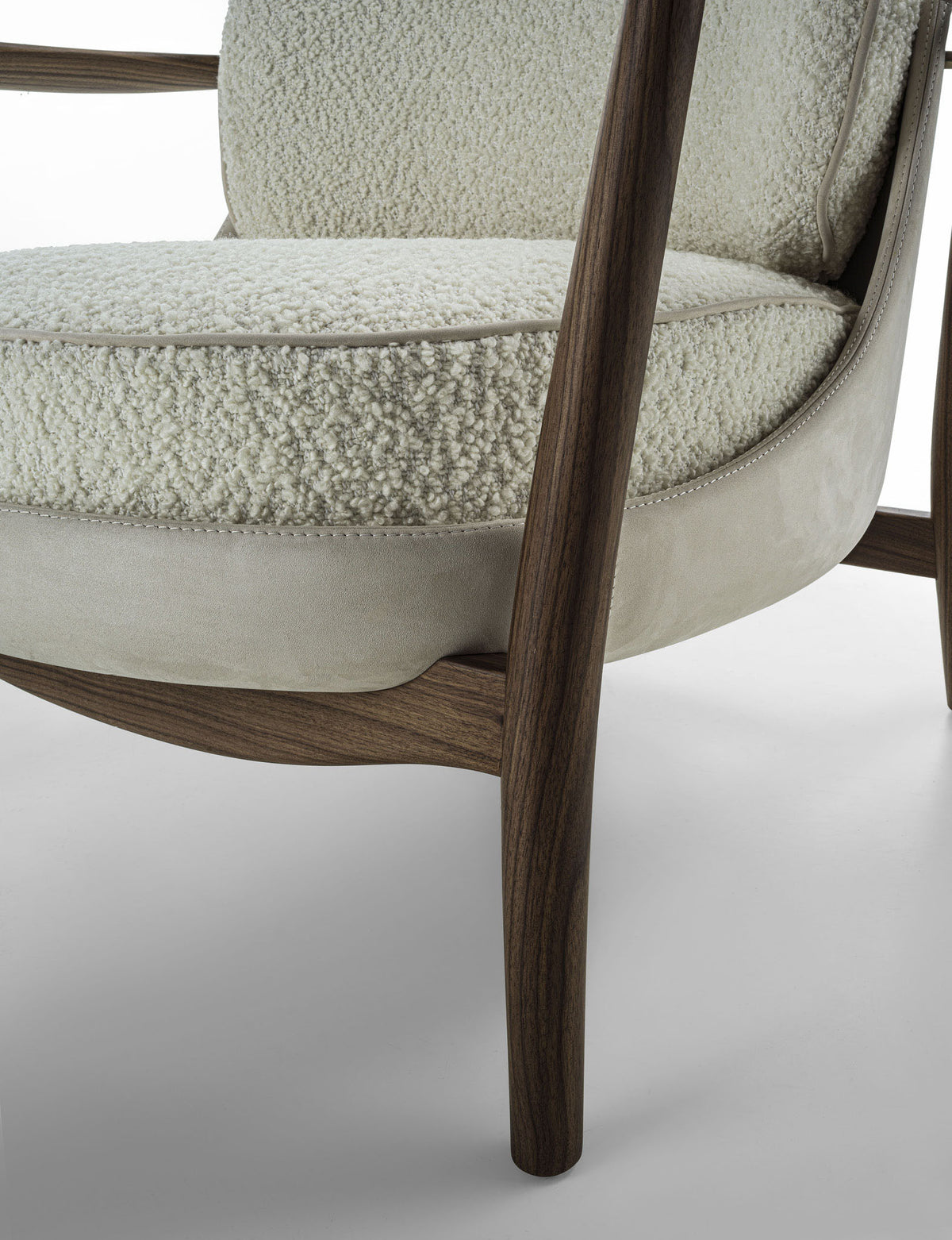 High End Ginkgo XL Armchair by Parada Casa Design Group