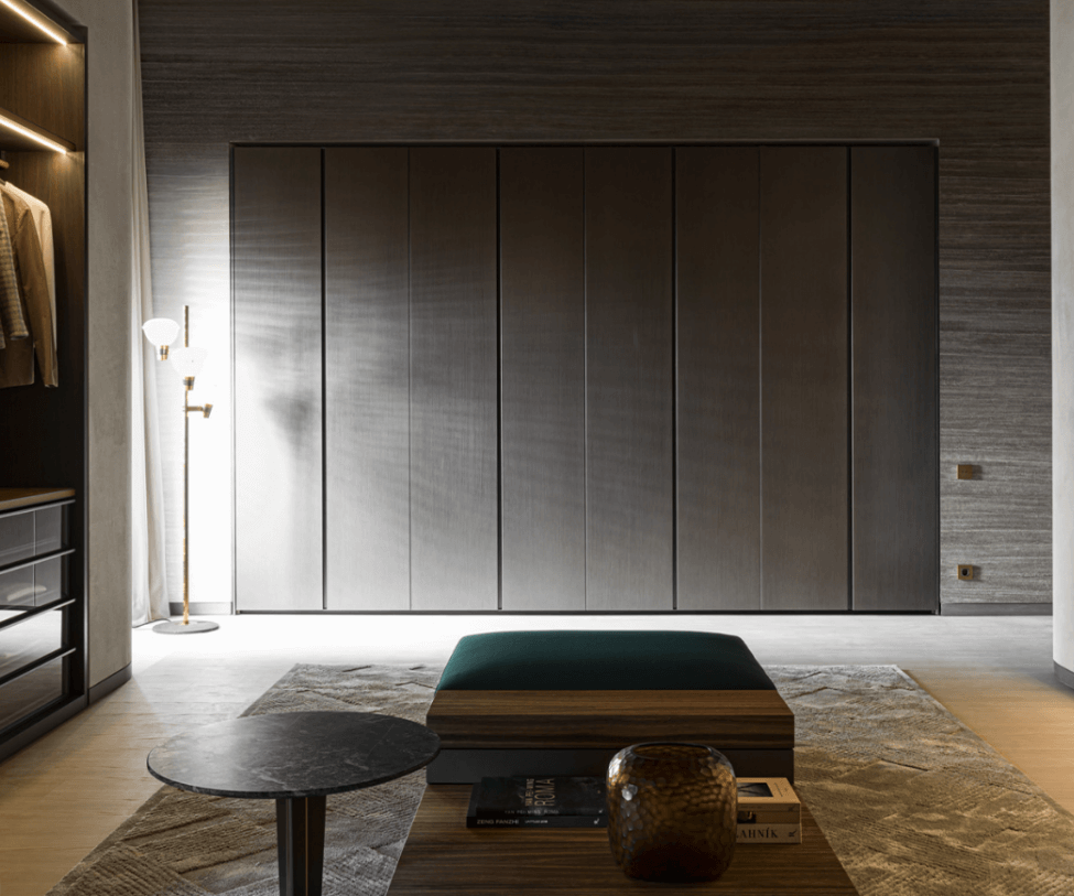 Gliss Master Find Me Walk in closet System