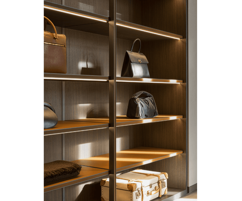 High End Gliss Master-Skin Closet by Molteni&C Casa Design Group