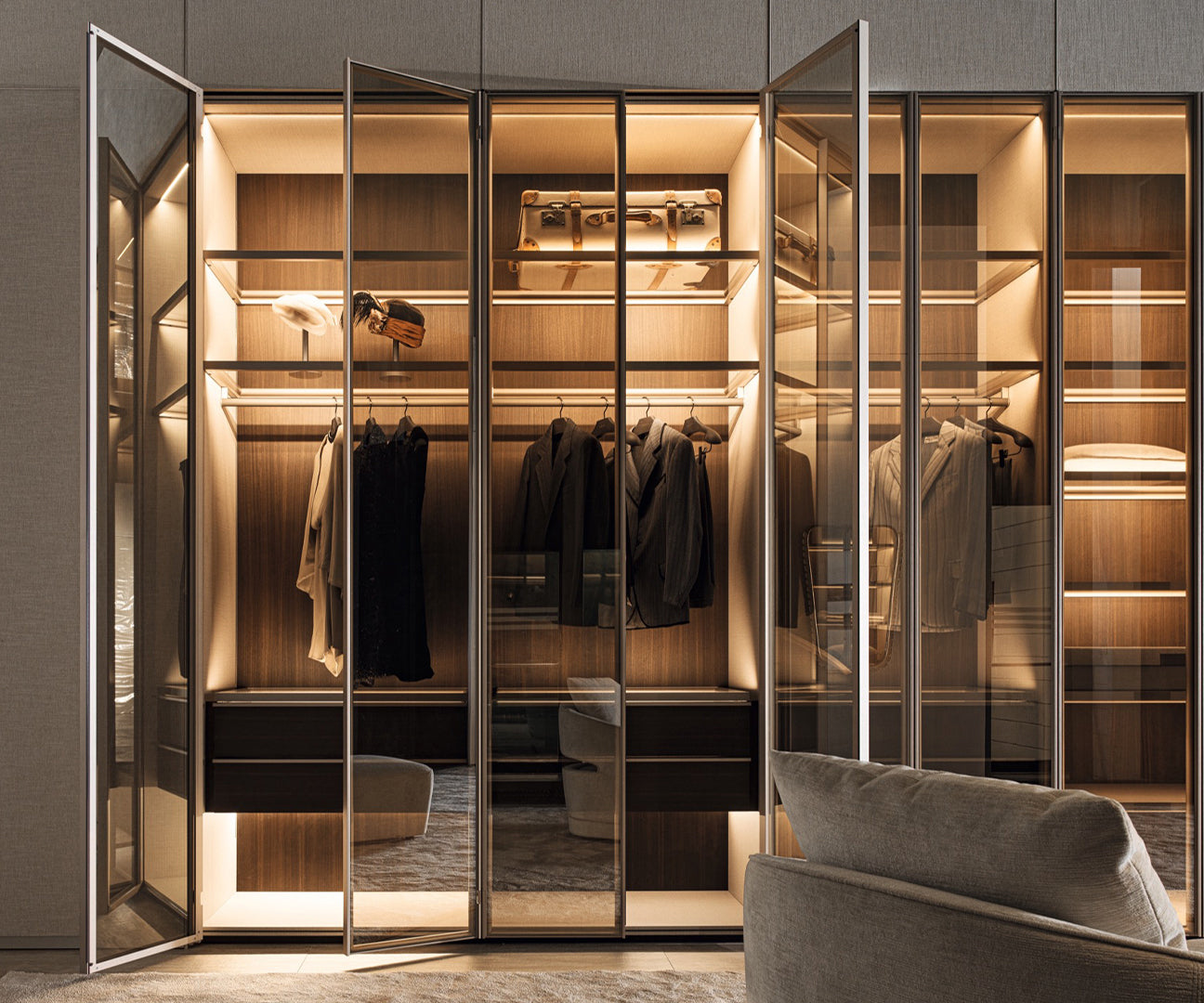 Master Walk In Closet Design