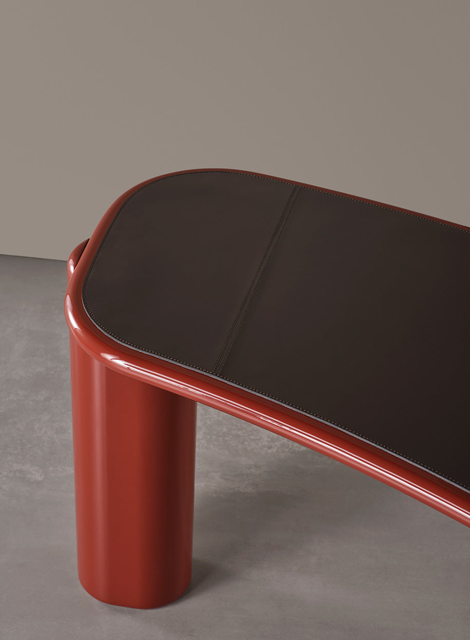 High End Henry Desk by Meridiani Casa Design Group