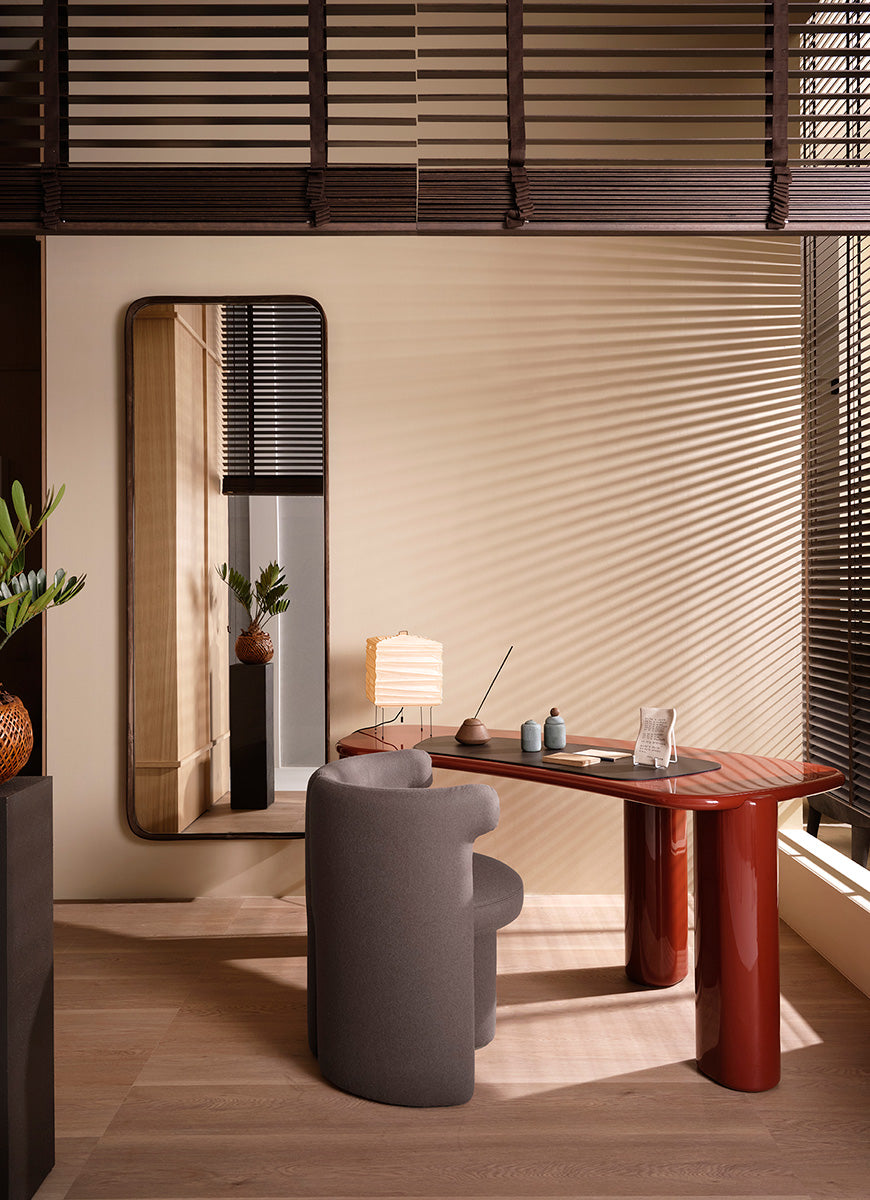 High End Henry Desk by Meridiani Casa Design Group