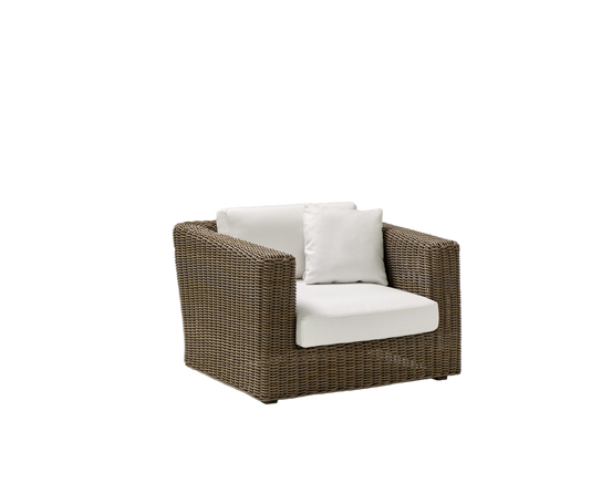 Outdoor Heritage Comfort Lounge Chair by Point | Casa Design Group