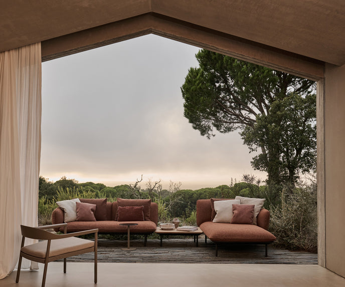Illum Scandinavian lounge chair by Merckx & Maes for Tribù | Casa Design Group