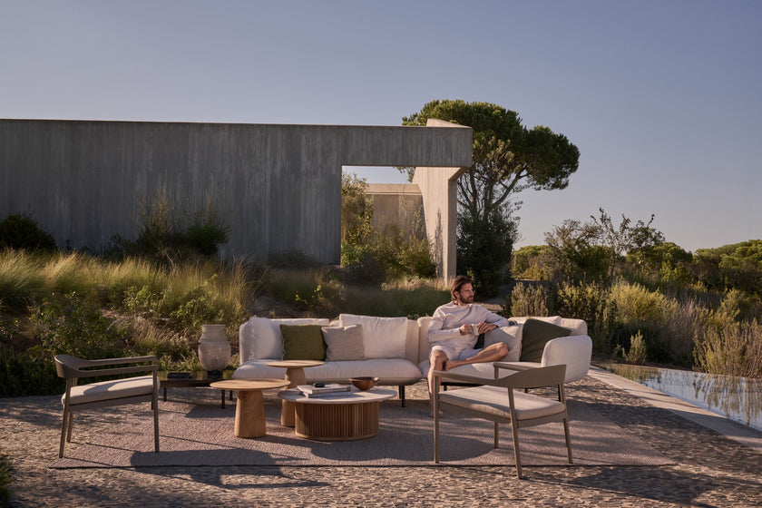 Illum Scandinavian lounge chair by Merckx & Maes for Tribù | Casa Design Group