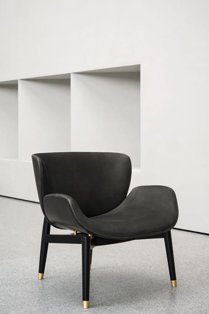 Jorgen Leather Lounge Armchair by Roberto Lazzeroni for Baxter | Casa Design Group