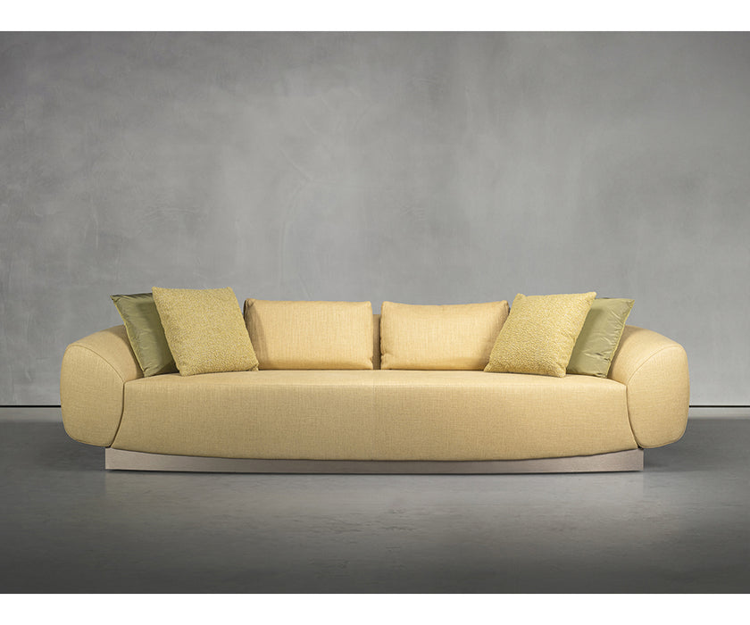 Contemporary KATE Sofa by Piet Boon Casa Design Group