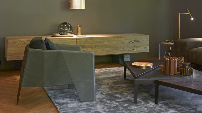 High End Ketch Armchair by Henge Casa Design Group