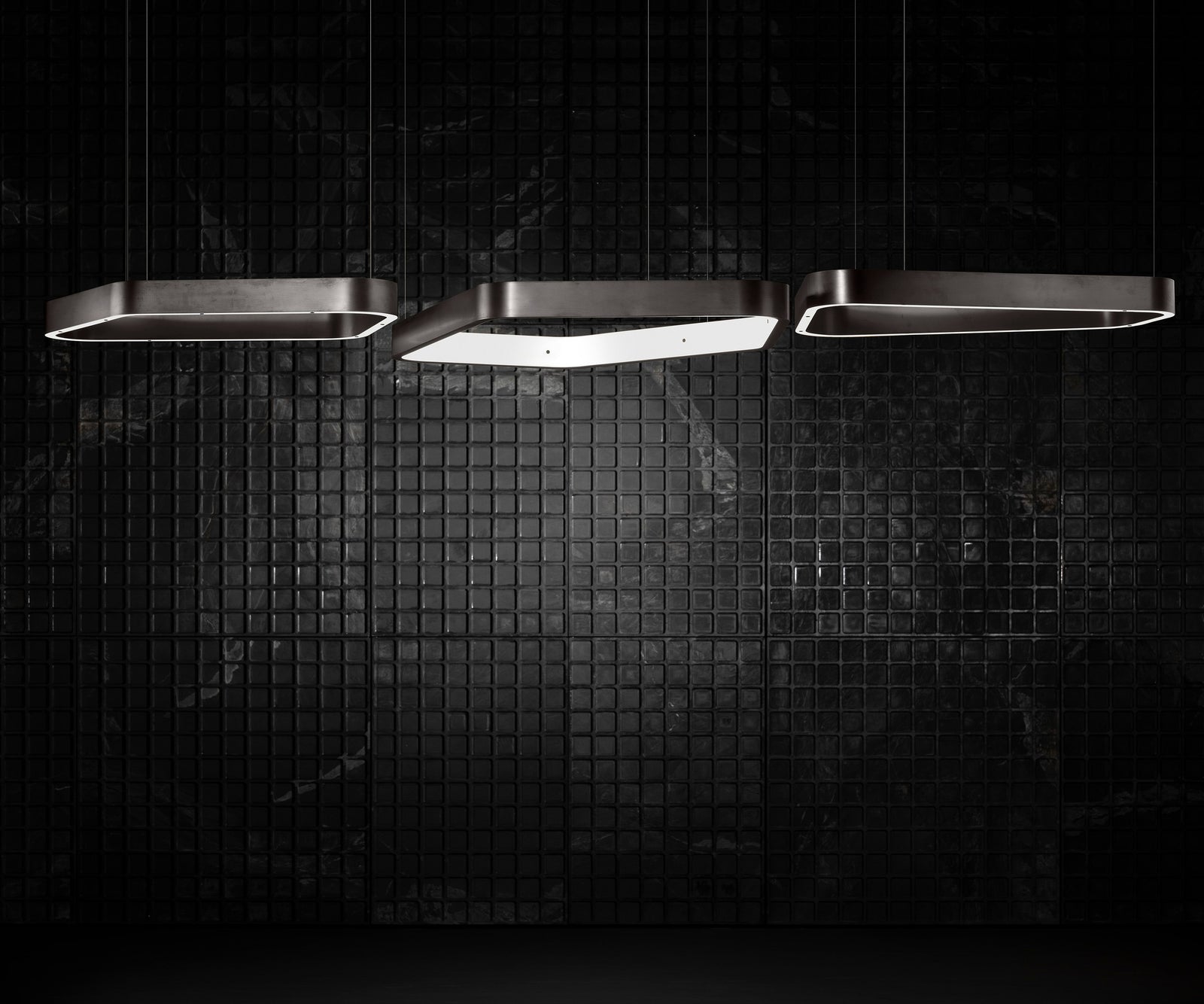 High End Light Ring Polygonal Evo by Henge Casa Design Group