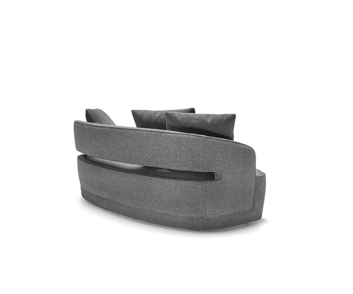 High End Lucio Sofa by Molteni&C Casa Design Group