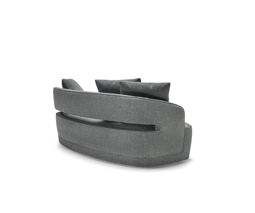 High End Lucio Sofa by Molteni&C Casa Design Group
