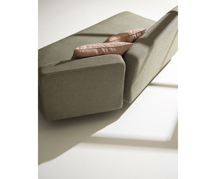 High End Mamba Sectional Sofa by Roda Casa Design Group
