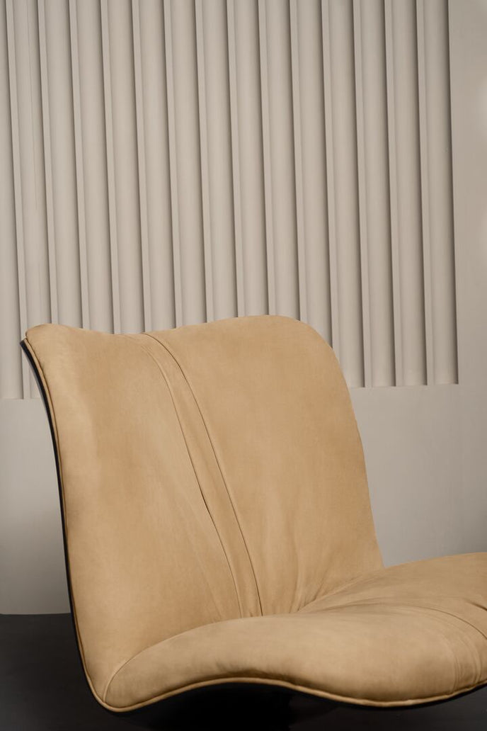 Marilyn Swivel Lounge Armchair by Draga & Aurel for Baxter | Casa Design Group