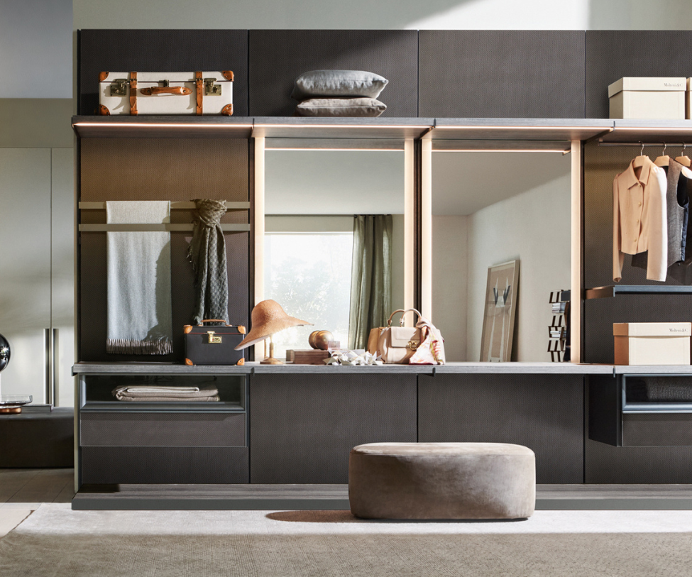 Master Dressing Walk-in Closet I Molteni&C Furniture I Casa Design Group