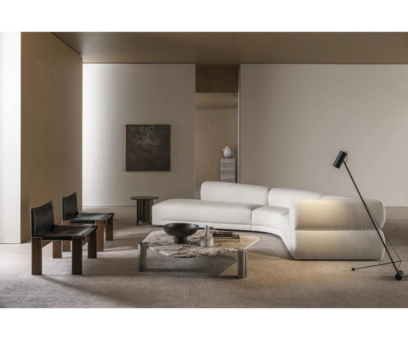 Maylis sculptural coffee table by Molteni&C designed by Christophe Delcourt.