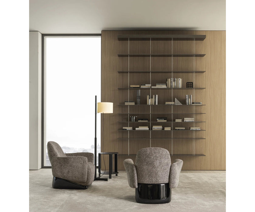Maylis sculptural coffee table by Molteni&C designed by Christophe Delcourt.