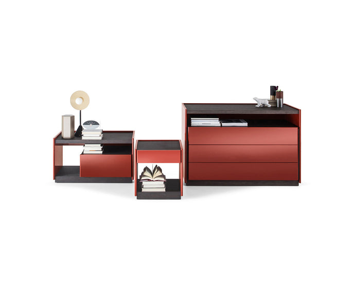 Luxury 5050 Nightstand by Rodolfo Dordoni for Molteni&C | High-End Bedside Table | Casa Design Group