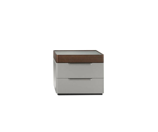 Luxury 7070 Nightstand by Rodolfo Dordoni for Molteni&C | High-End Bedside Table | Casa Design Group