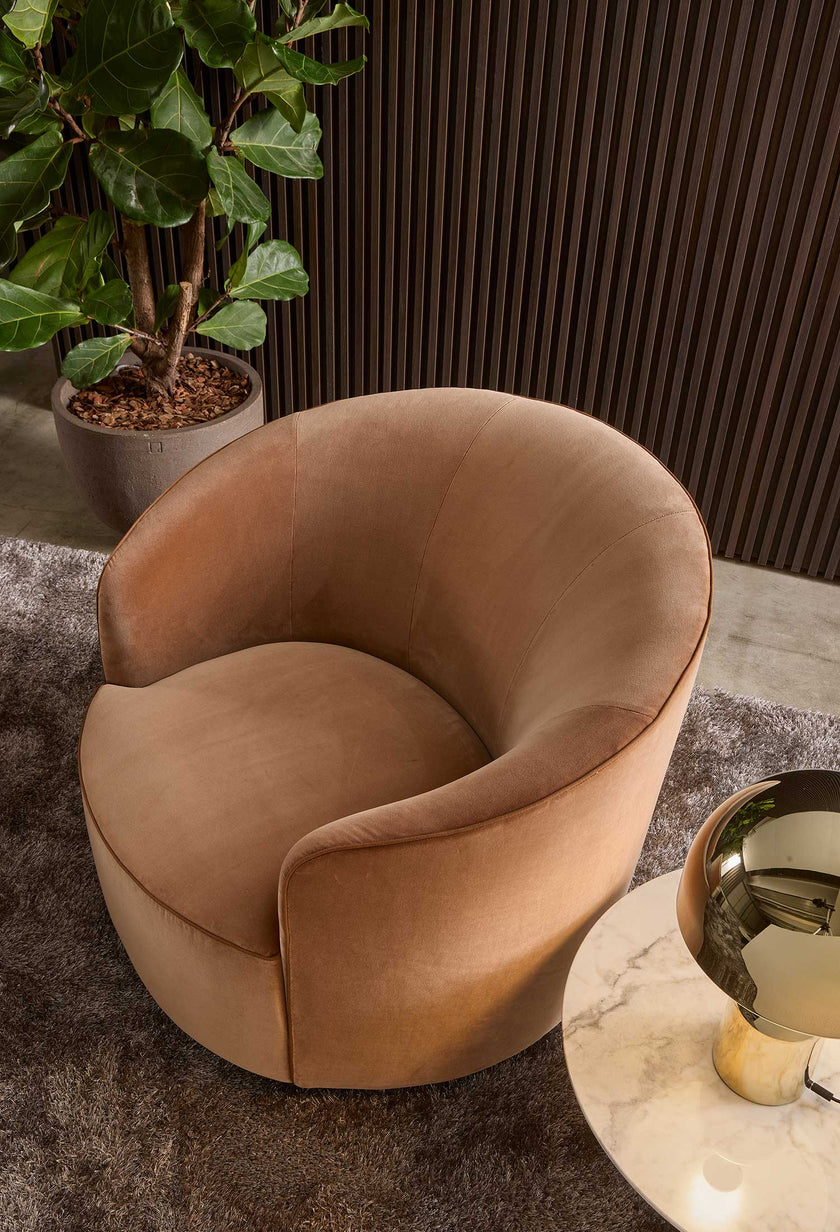 Moon Armchair by Marelli Casa Design Group