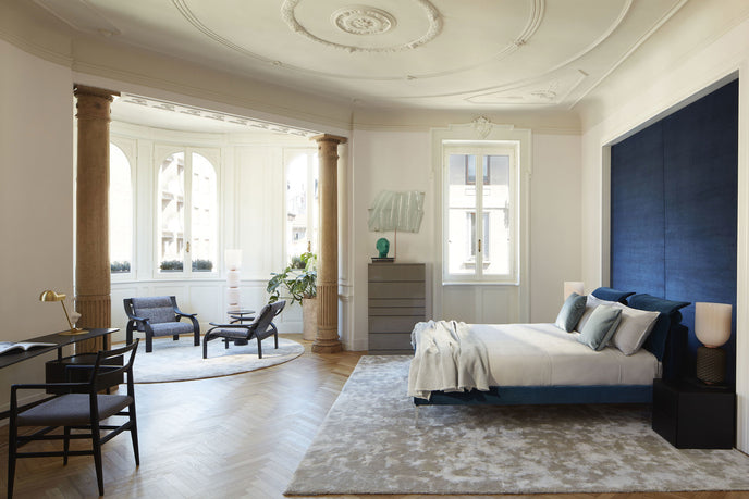 Moov modern upholstered bed by Piero Lissoni for Cassina | Casa Design Group