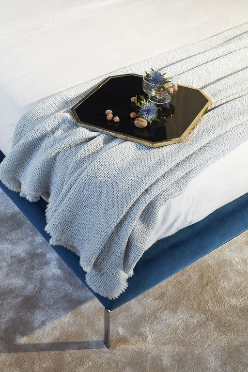 Moov modern upholstered bed by Piero Lissoni for Cassina | Casa Design Group